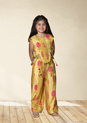 EMBROIDERED CHOLI WITH INNER AND PLAZZO